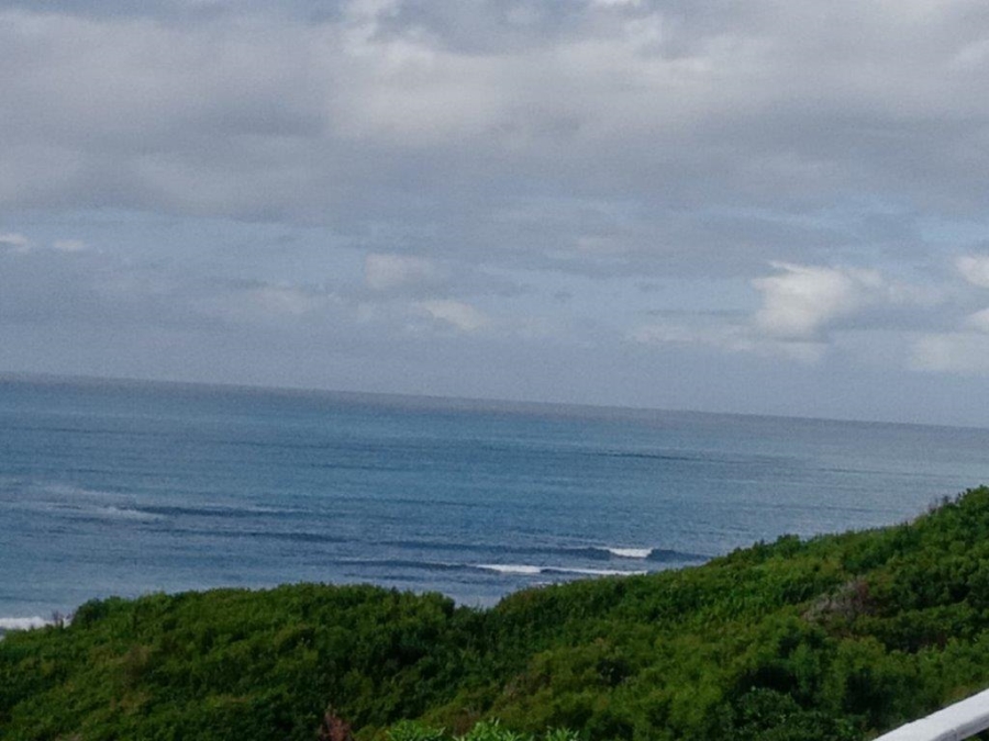 5 Bedroom Property for Sale in Paradise Beach Eastern Cape